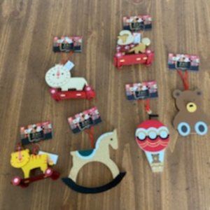 NWT Lot of 6 F.A.O Schwarz Ornaments